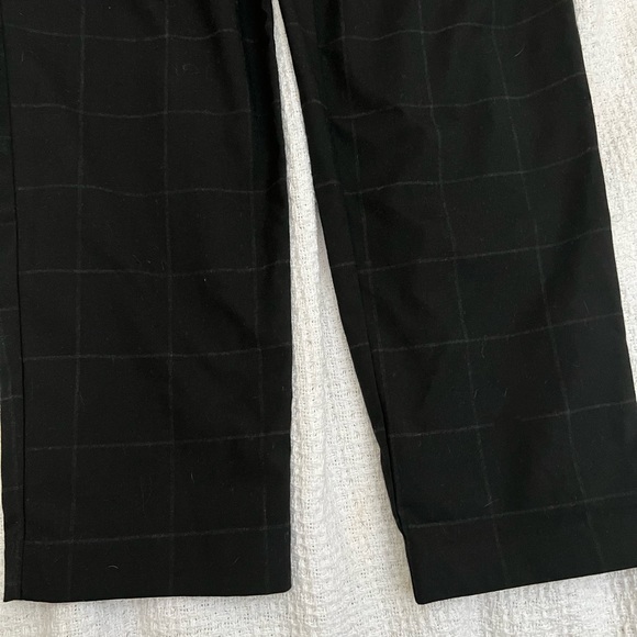Dynamite black dress pants with a pattern design - Picture 2 of 4